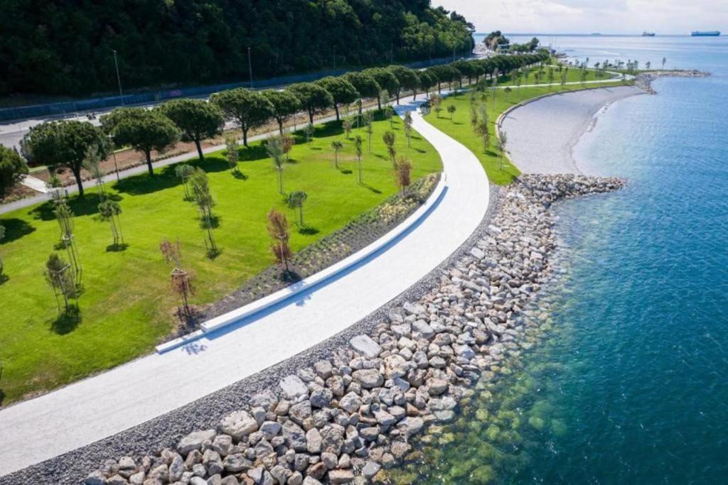 Studio With Garden Near The Sea Koper Exterior foto